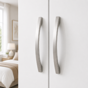 6 Door Wardrobe With Topbox White close up